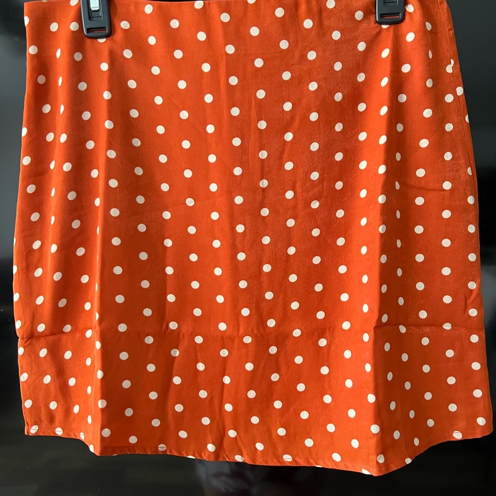 New Dance and Marvel rust orange skirt in a size Large.